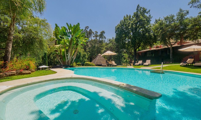 Coin Cottage | Cubo's Finca La Fuente del Pedregal Casa 2/nature/rural/community pool/adventure