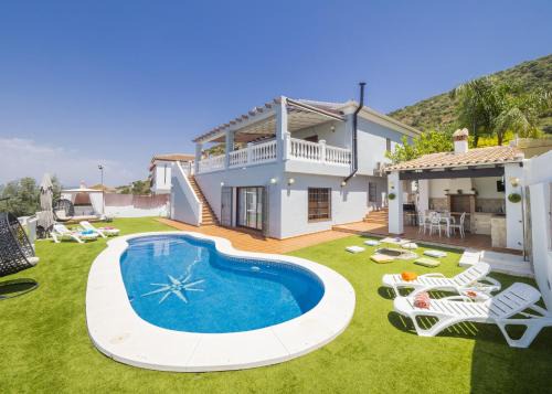 Coin Villa | Cubo's Villa Gabriela