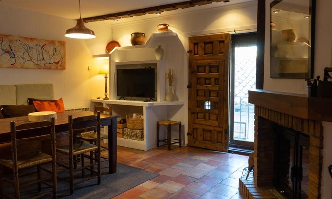 Old Town House | Cuencaloft Casa S-XVII "La Catedral"
