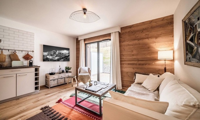 Les Houches Apartment | Cumaru - Tranquil Apartment in Les Houches
