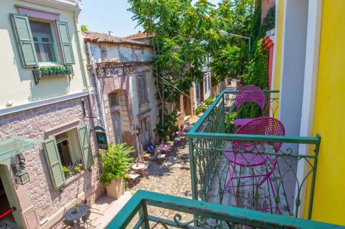 Ayvalik Bed & Breakfast | cunda mor limon otel
