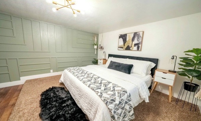 Mount Pleasant Apartment | Cute and Cozy Basement Apartment