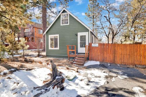 Sugarloaf House | Cute and Cozy Cottage #2522