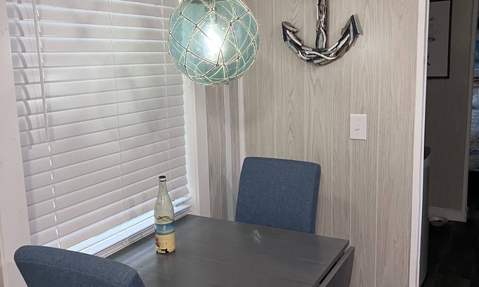 Steinhatchee House | Cute little 1BR/1BA cozy tiny home tucked away in your own little paradise.