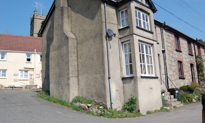 Bridford Cottage | Cute little cottage with open fires, great local scenery and a great pub nearby