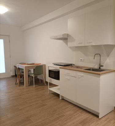 Mola di Bari House | D&Dhome