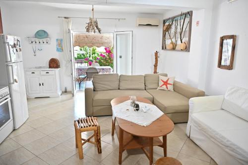 Polichrono Apartment | D&M apartment