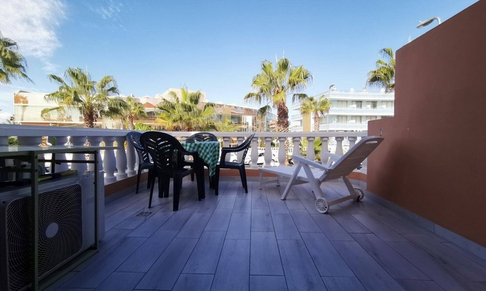 Arona Apartment | D010 Seaside view Las Vistas TRG Tenerife Royal Gardens