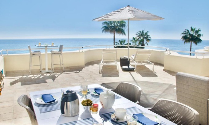 Buenas Noches Apartment | D12 Espectacular y moderno apartamento en primera línea - Estepona - Sinfonia del Mar