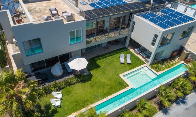 Sunset Beach House | da Heim Guest House