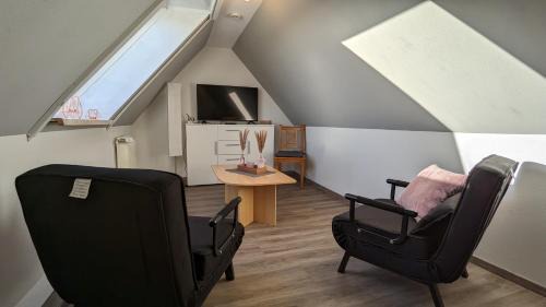 Nordleda Apartment | Dachgeschosswohnung Wilhelm