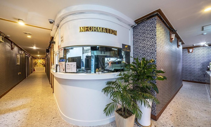 Seo-gu Hotel | Daejeon Wolpyeong Honey