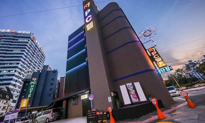 Bongmyeong-dong Hotel | Daejeon Yuseong K7 Pctel