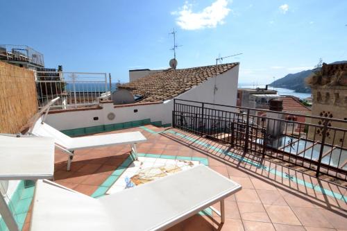 Vietri sul Mare House | Dalla torre al mare