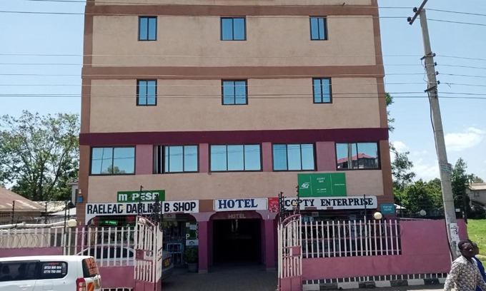 Kisumu Hotel | Dandenis Superhighway Motel