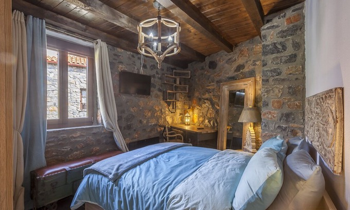 Aghios Athanasios House | Dandy On The Hill 1| 103 sq.m. | Up to 7 people