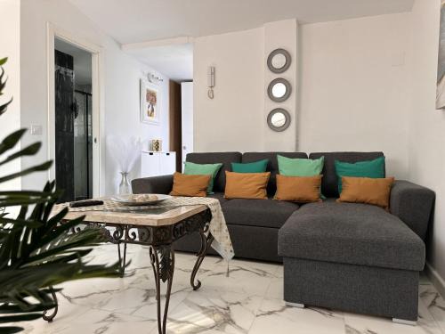 Jerez de la Frontera Old Town Apartment | Dante Suite - Ole Solutions
