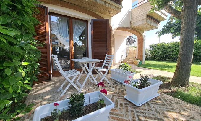 Loreto Aprutino Villa | Daphne Expercience Cozy retreat, away from the stress of the city