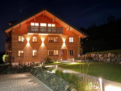 Vorderhindelang Apartment | DAS BISCHOF - 5 exklusive Ferienwohnungen mit privaten Zirbensaunen - inkl Hindelang PLUS
