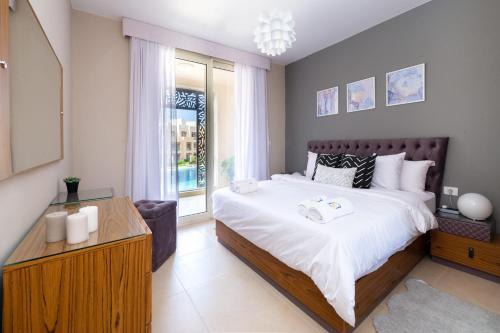 El Gouna Apartment | Dashing 2 BDR Mangroovy Free Pool & Beach Access