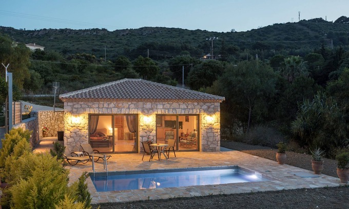 Vasilikos Villa | David's Villas - Villa Patricia Open Plan Villa with Pool