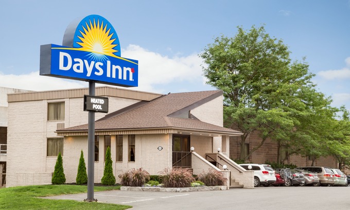 Fallsview Hotel | Days Inn by Wyndham Fallsview