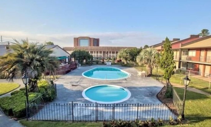 Dothan Hotel | Days Inn by Wyndham Dothan
