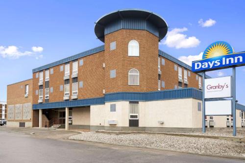 Estevan Hotel | Days Inn by Wyndham Estevan