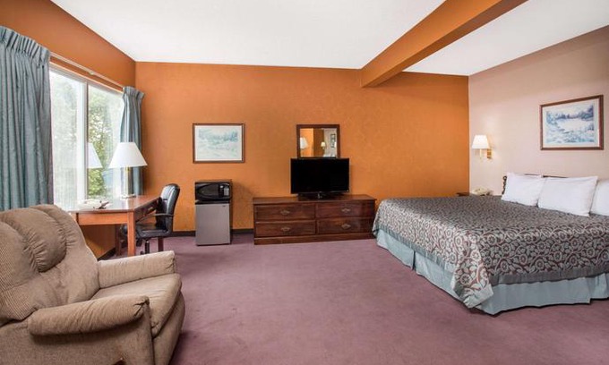 Harrison Hotel | Days Inn by Wyndham Harrison