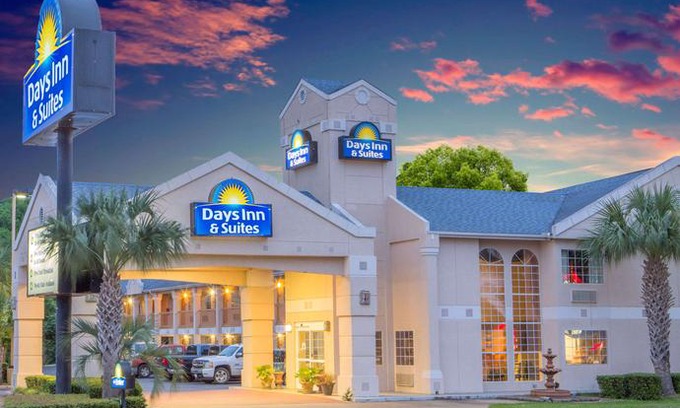 Nacogdoches Hotel | Days Inn by Wyndham Nacogdoches/SFA University/Downtown