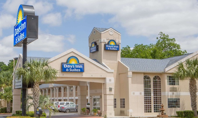 Nacogdoches Hotel | Days Inn by Wyndham Nacogdoches/Sfa University/Downtown