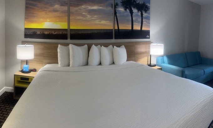 Port Charlotte Hotel | Days Inn by Wyndham Port Charlotte/Punta Gorda