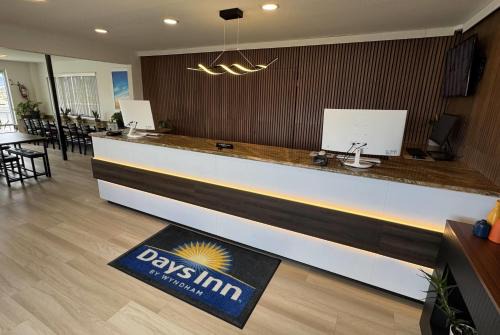 Ridgecrest Hotel | Days Inn by Wyndham Ridgecrest near China Lake Naval Station