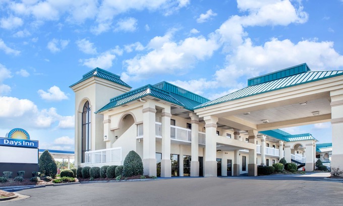 St. Pauls Hotel | Days Inn by Wyndham Saint Pauls