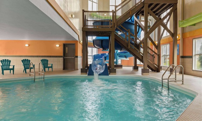 Steinbach Hotel | Days Inn by Wyndham Steinbach