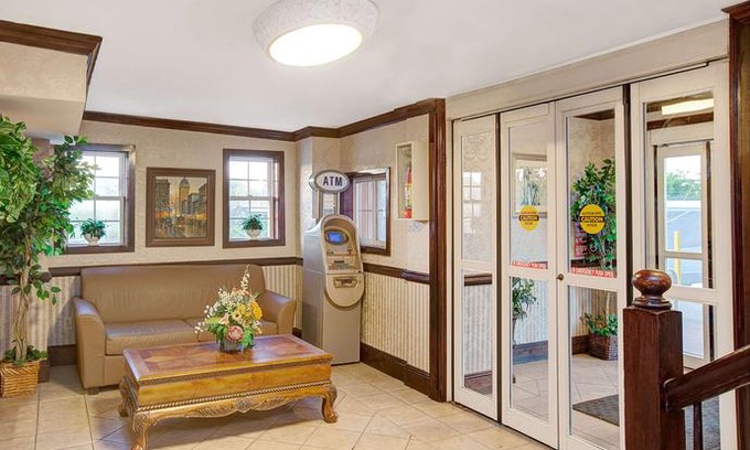 Ridgefield Hotel | Days Inn by Wyndham Ridgefield NJ