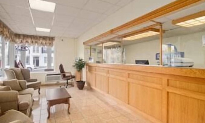 Waynesboro Hotel | Days Inn by Wyndham Waynesboro