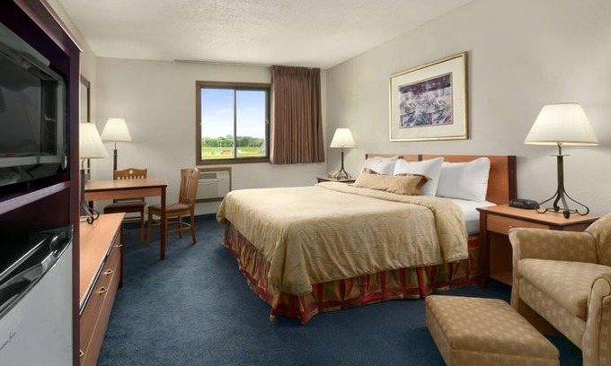 Willmar Hotel | Days Inn by Wyndham Willmar