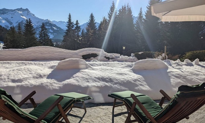 Villars-sur-Ollon Apartment | De charme appartement with amazing south facing terrace