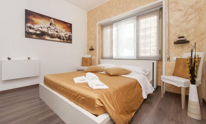 Cinecitta House | De Guestibus