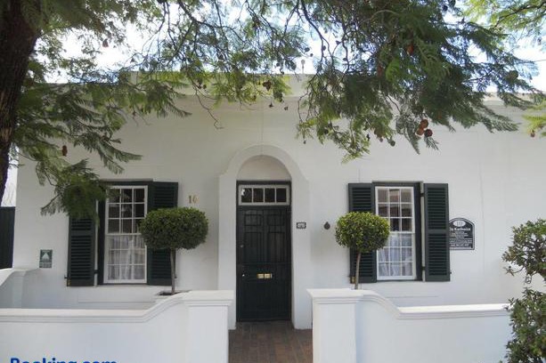 Graaff-Reinet Apartment | De Kothuize 10