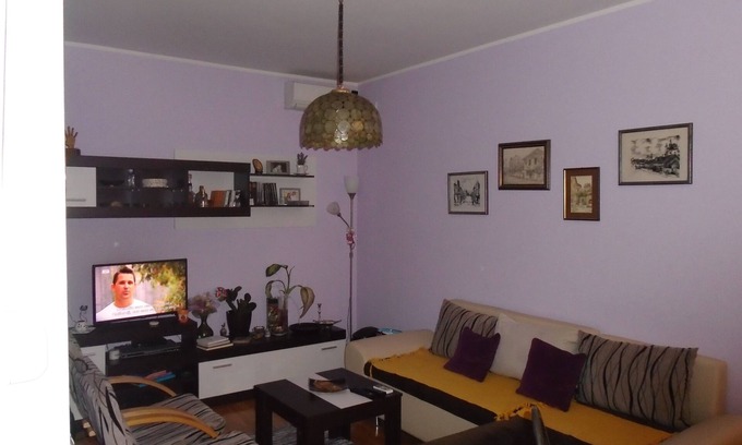 Vozdovac Apartment | De Luxe Double room A/C with huge terrace