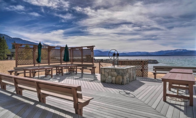 Elk Point Cottage | Deck & Beach Access: Lake Tahoe Shoreside Retreat!