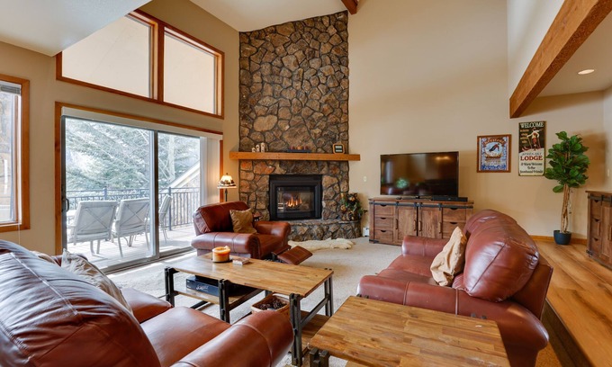 Keystone House | Deck + Mtn View: Keystone Townhome Near Resort!