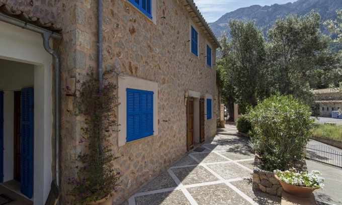 Deia Villa | Deia Villa Sleeps 6 Pool Air Con WiFi T456666