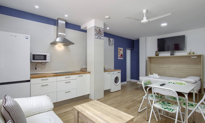 Atocha Apartment | Delicias IV - One-bedroom apartment