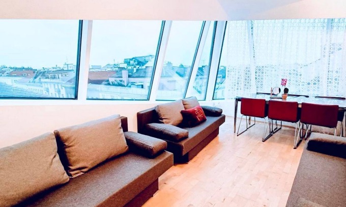 Leopoldstadt Apartment | Delightful 2 Level 2BR Apt in central location