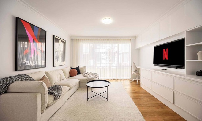 Armadale Apartment | Delightful Dorrington - In The Heart of Armadale