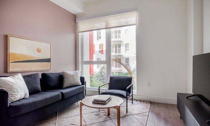 Wilshire Center Apartment | Delightful Koreatown 1BR w/Gym, nr Shops, Dining & Metro, by Blueground
