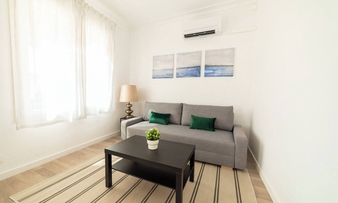 Gracia Apartment | Delightful Penthouse With Private Terrace 2bd+2bth